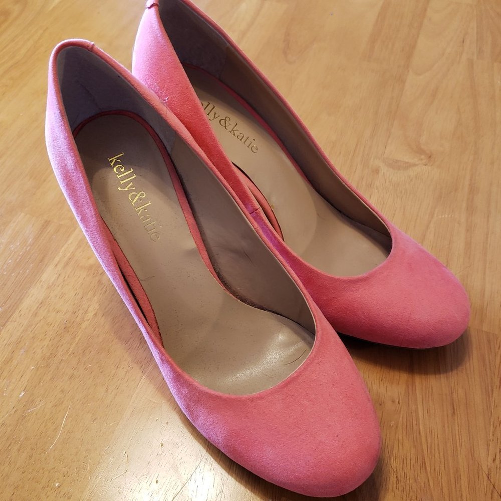 Coral Kelly & Katie Pumps